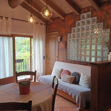 Apartmán Casa Coix Escas Exteriér fotografie