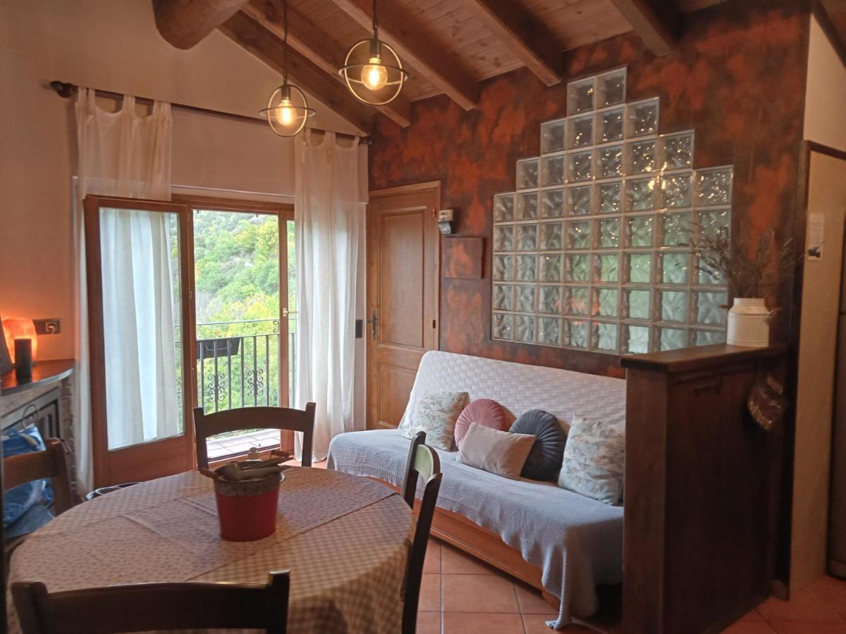 Apartmán Casa Coix Escas Exteriér fotografie