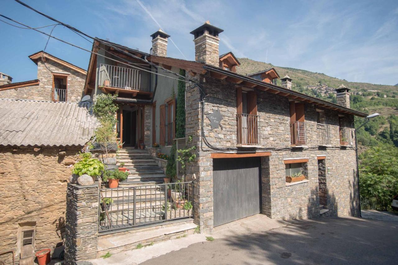 Apartmán Casa Coix Escas Exteriér fotografie